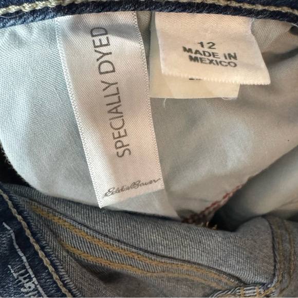 Eddie Bauer Blue Straight Leg Jeans Classic Denim - Picture 3 of 13